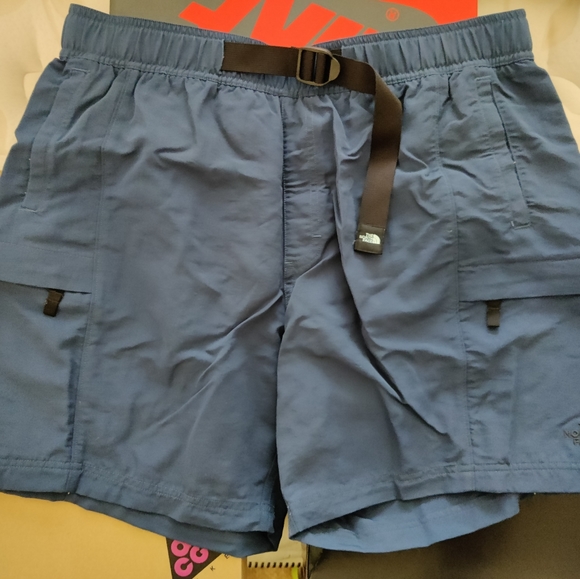 The North Face Shorts Mens Class V 